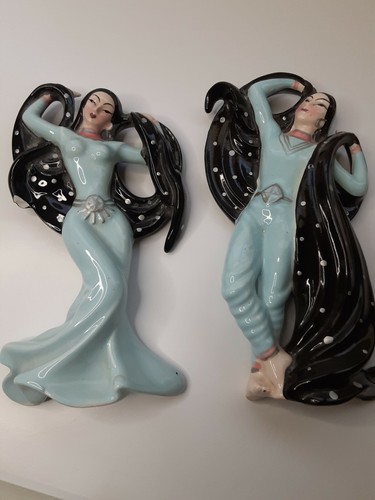 Ceramic performers dancers - performers,